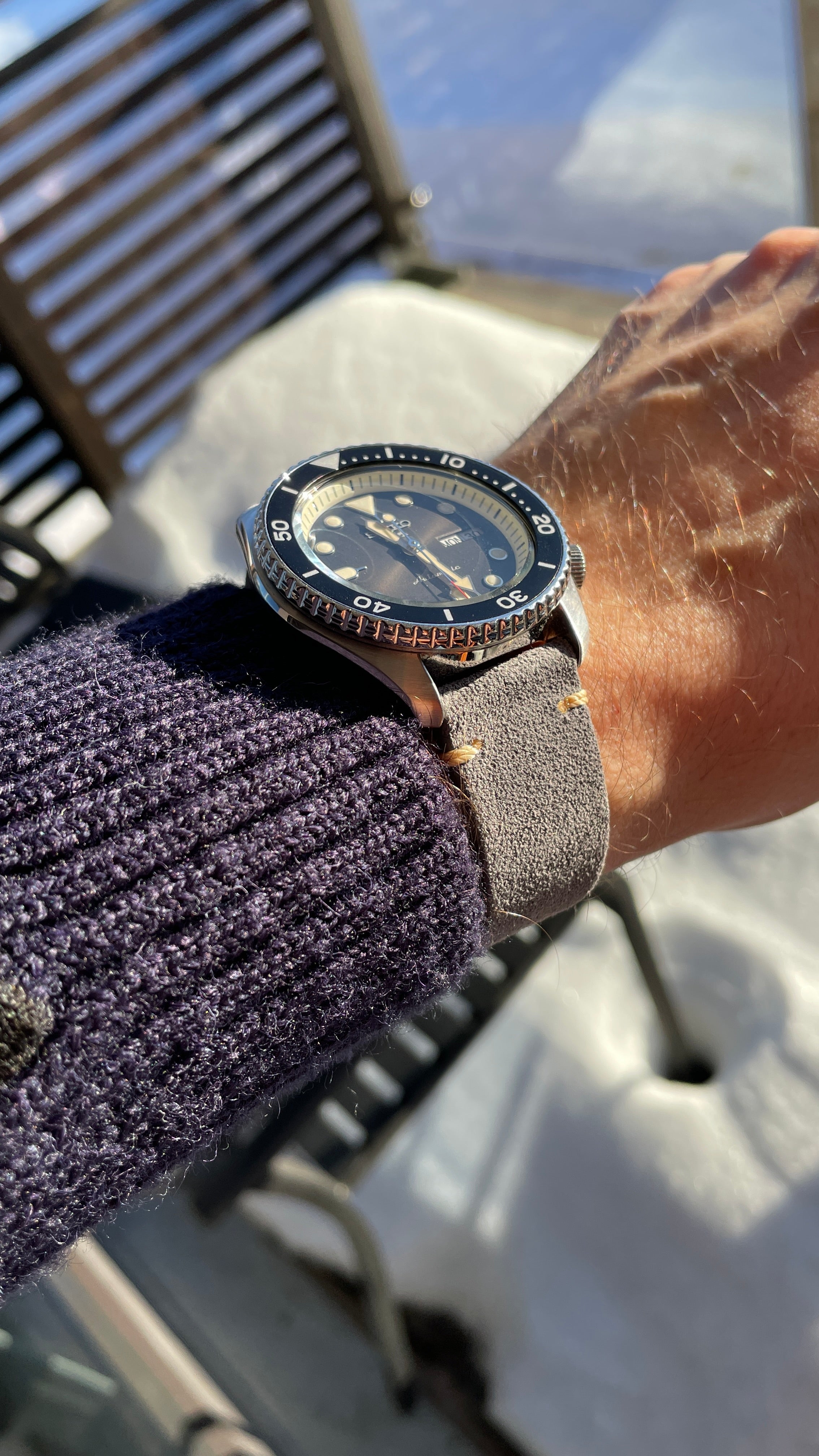 Suede Leather Strap Grå