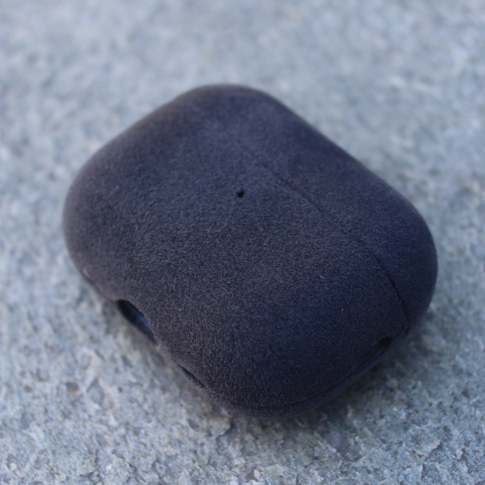 Alcantara Case for Apple Airpods 2 Pro Sort